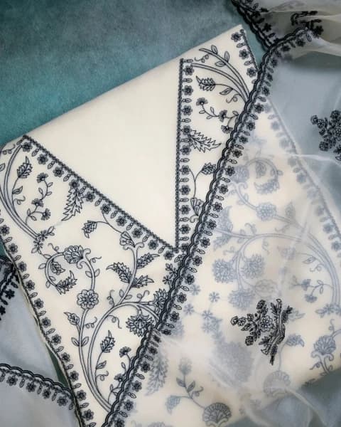 Organza off-white Silk Embroidered Unstitched Suit Set with Dupatta